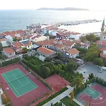 Yorgo Seferis 4* Urla
