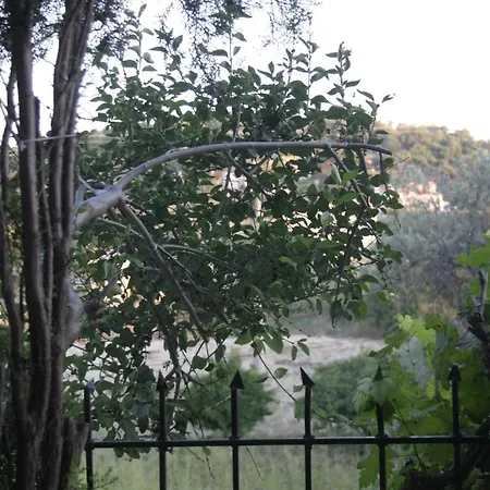 Yorgo Seferis Bed & Breakfast