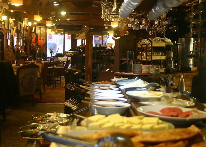 ベッド・アンド・ブレックファスト Yorgo Seferis ウルラ