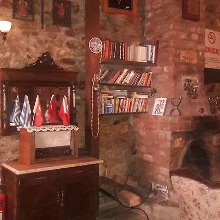 Yorgo Seferis 4*