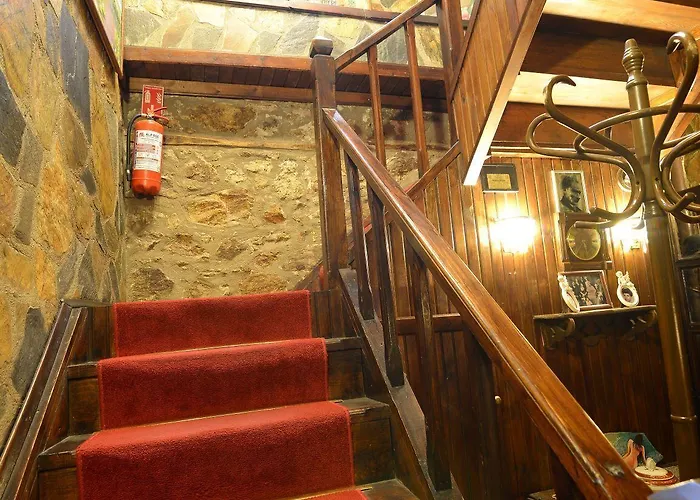 Yorgo Seferis Bed & Breakfast 4*