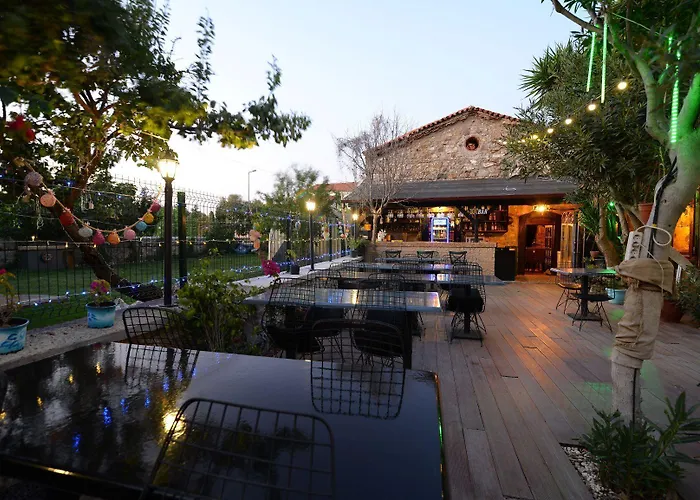 Yorgo Seferis Bed & Breakfast 4*