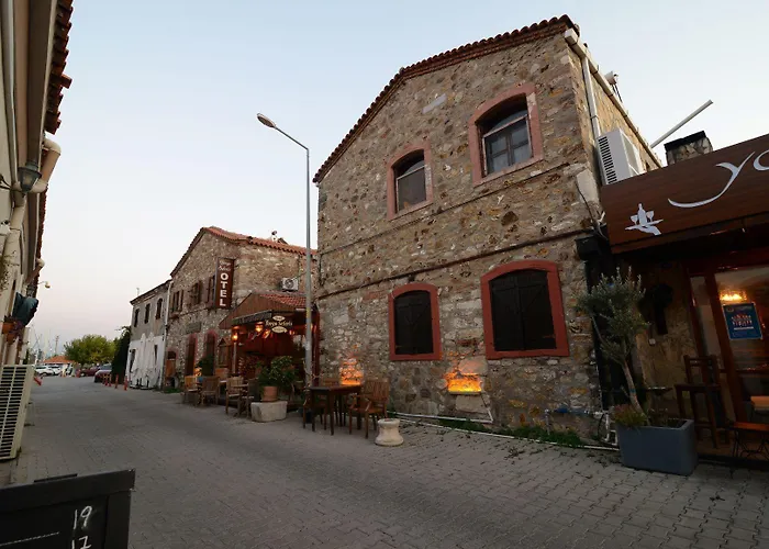 Yorgo Seferis Oda ve Kahvaltı 4*