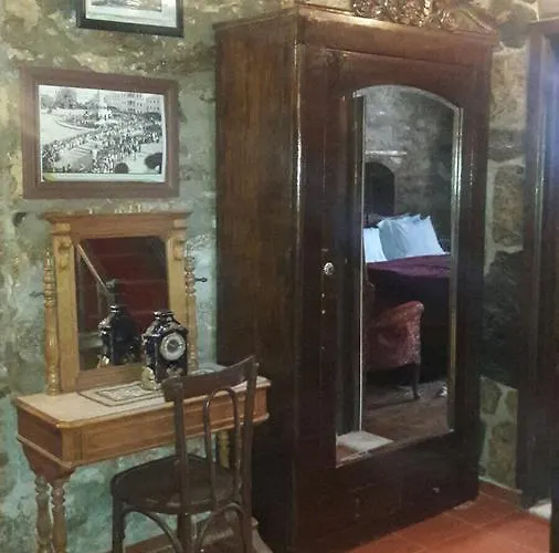 Yorgo Seferis Bed & Breakfast Urla